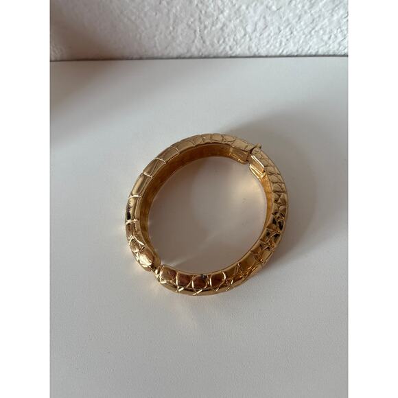 B57 Napier Bracelet Women Vintage Quilted Diamond Snakeskin Hinged Bangle - Picture 8 of 11